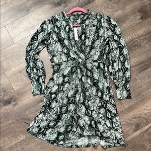 Stylish Green Snake Print Dress